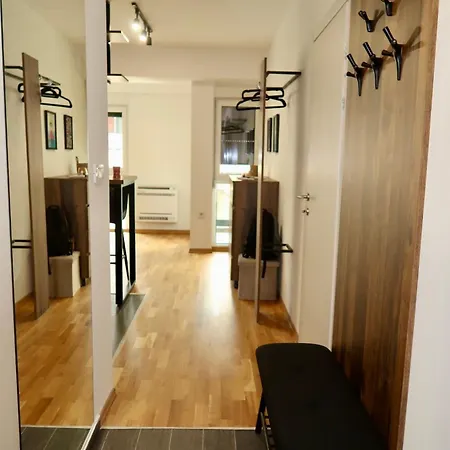 Luxury Nomma In The Heart Of